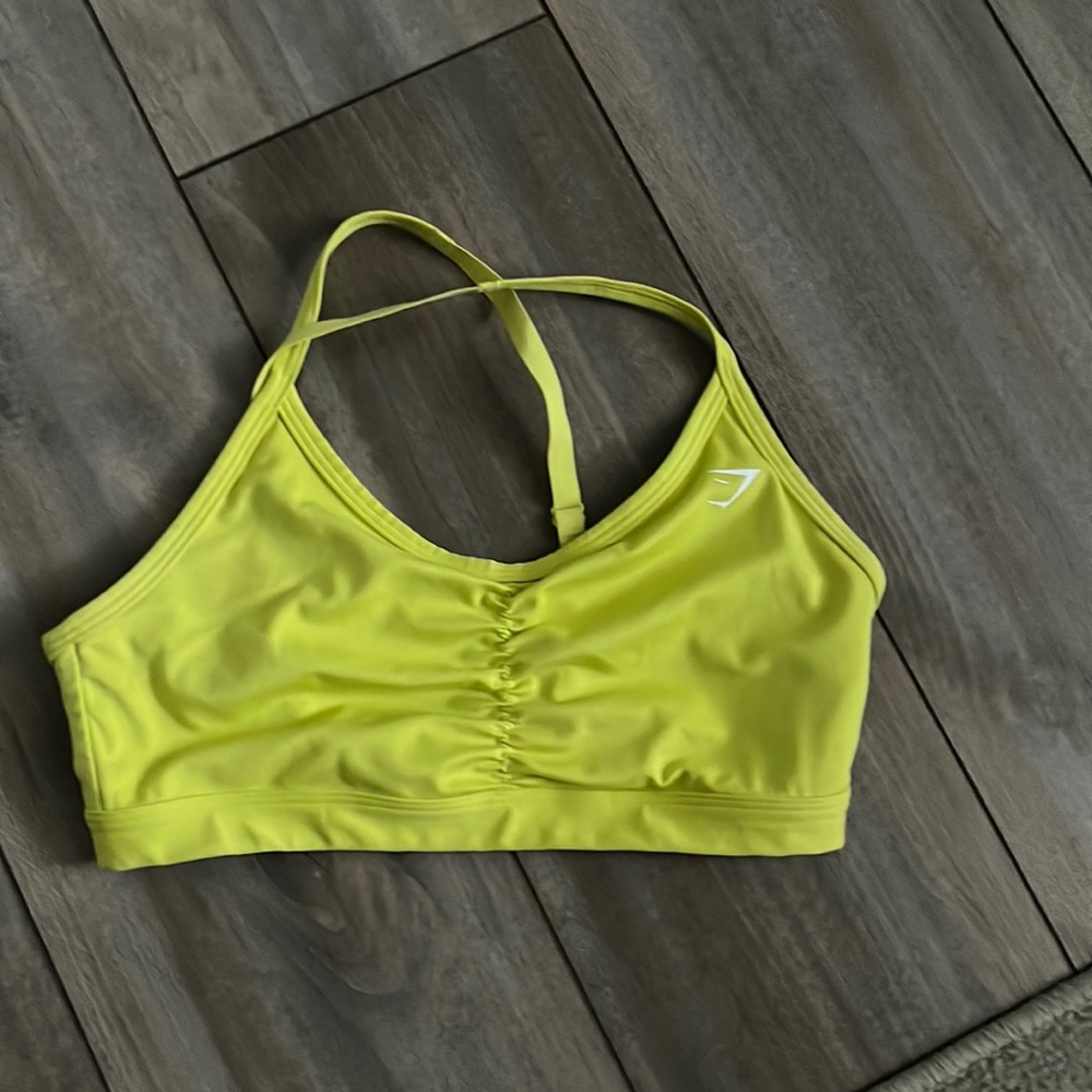 Gymshark ruched sports bra M